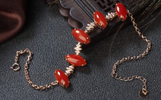 红珊瑚手链一般多少钱，可遇而不可求的红珊瑚手链