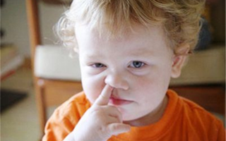 孩子流鼻血怎么回事怎么处理（孩子流鼻血是什么原因？孩子流鼻血怎么办？）